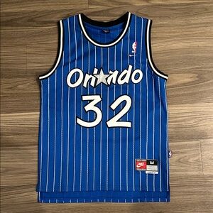 Shaquille O’Neal blue Orlando Magic basketball jersey